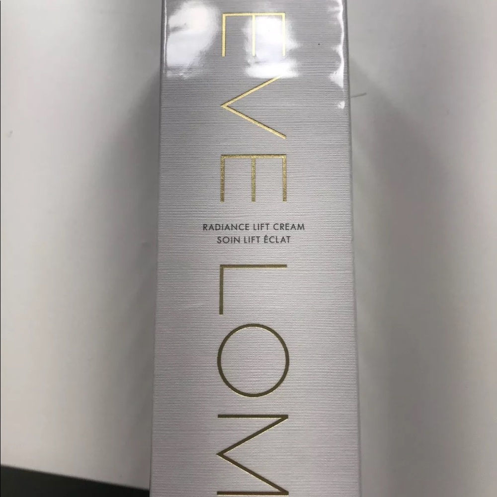 Eve Lom Face lift cream